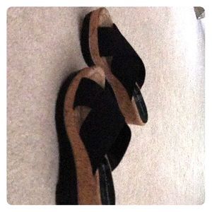 Donald J Pliner platform wedge sandal size 6